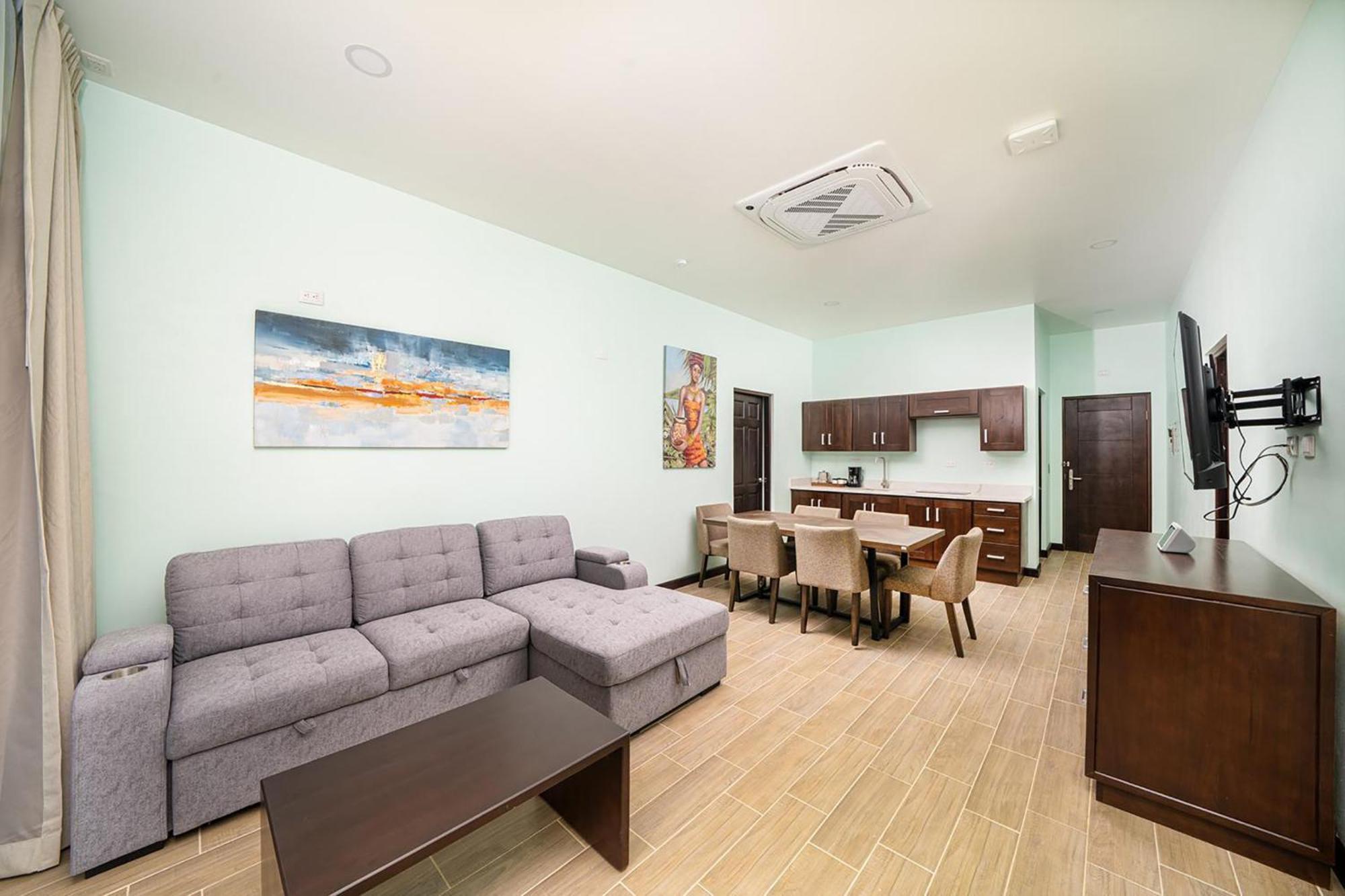 Bungalows Beachfront Hotel Пунта Ува Екстериор снимка